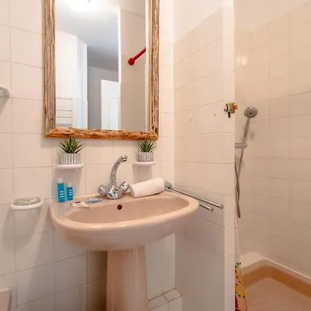 Lägenhet Le St Anne - Pool & Balcony - Shellter-rentals