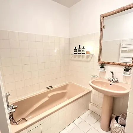 Le St Anne - Pool & Balcony - Shellter-rentals Lägenhet